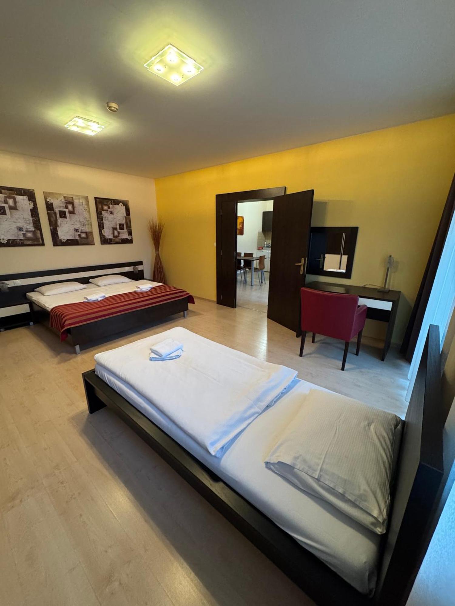 Apartmán Paradise Besenova Bagian luar foto